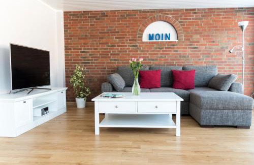 Norddorf Apartment | Oceanfront Retreat at Haus "Zur Düne" with Spa & Scenic Views