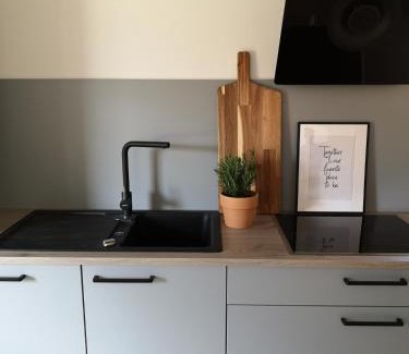 Postbauer-Heng House | Stay at Haus zur lachenden Lieselotte Near Nature & Events