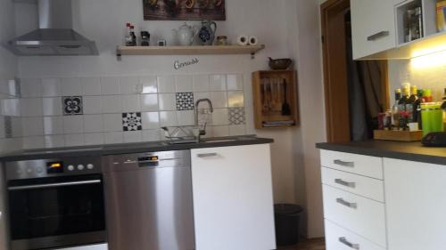 Weisel House | Ideal Family Stay at Haus Zwanzig with Kitchen Amenities