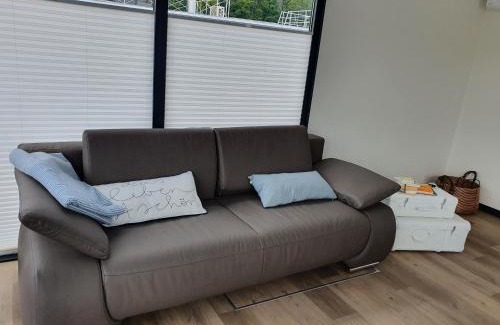 Braunsbedra Boat Rental | Pet-Friendly Hausboot Casa di Lago with Ocean Views