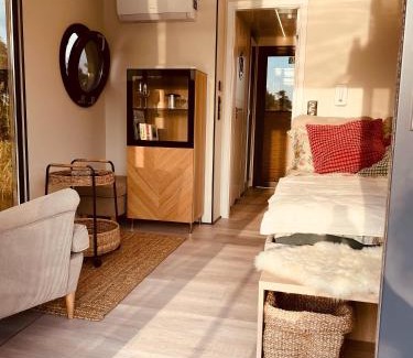 Kirchberg an der Raab Boat Rental | Explore Unique Stays at Hausboot Eisvogel – Pet Friendly Retreat
