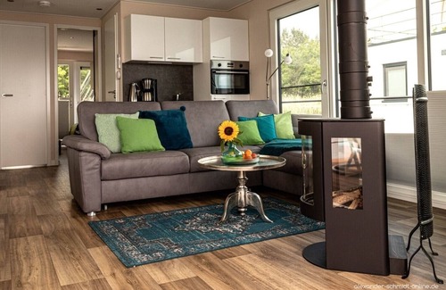 Laasow Apartment | Unique Houseboat for 6 Guests in Scenic Vetschau