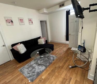 North Philadelphia East Apartment | Discover the Vibe at Hause of Vibe Temple Campus