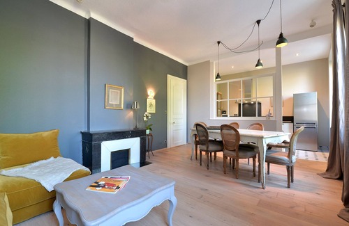 Colmar Centre Ville Apartment | Discover Haussmann Apartment: Cozy Retreat in Colmar Center