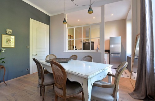 Colmar Centre Ville Apartment | Discover Haussmann Apartment: Cozy Retreat in Colmar Center