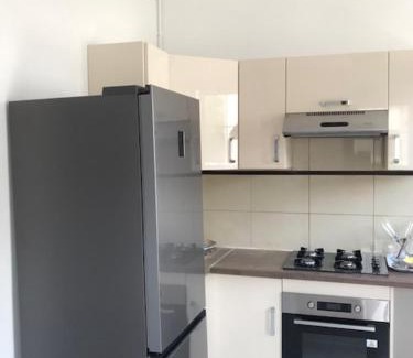 Carnoux-en-Provence Apartment | Stylish Renovated Home with Garage - Guest Rated 9.3
