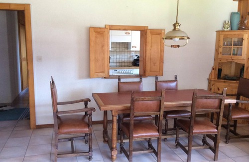 Saint-Pierre-de-Clages Apartment | Perfect Haute Nendaz Apartment with Kitchen & Excellent Rating