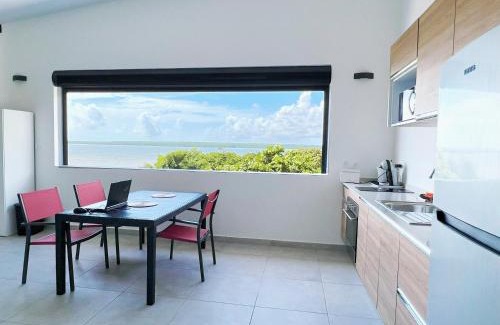 Beau Soleil Apartment | Oceanfront 4-Star Appartements - Les Hauts du Fort