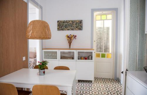 Calella Apartment | Oceanfront Retreat: Hauzify I Apartament Can Missé