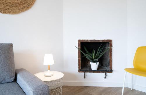 La Pineda Apartment | Cozy Hauzify I Apartament Solpins with Oceanfront Views