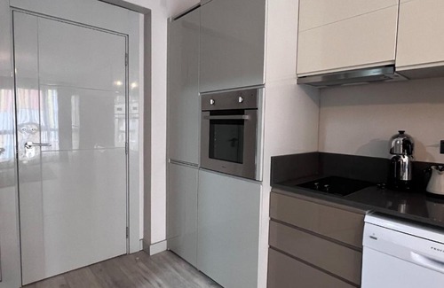 Kepez Apartment | Convenient Poolside Apartment Near the Airport
