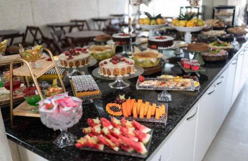 Uberaba Hotel | Pet-Friendly Stay at Havana Express with Breakfast Included