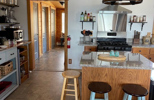 Steuben House | Unforgettable Family Getaway at a Beach House Retreat