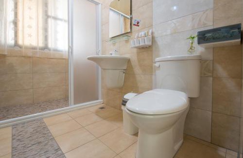 Hengchun Old Town Bed & Breakfast | Experience Fun at Our Oceanfront Villa with Private Pool