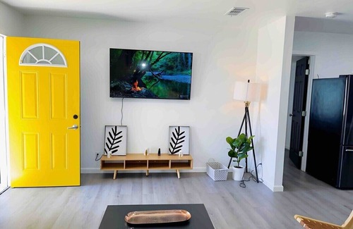 Odessa House | Family Fun Awaits at This Stylish Pet-Friendly Retreat