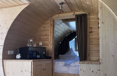 Volkach Cabin | Have you ever slept in a wine barrel?