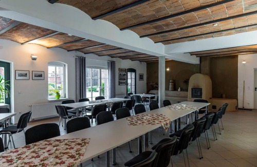 Havelberg House | Pet-Friendly Retreat at Havelhöfe Garz - Rated 9/10!