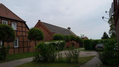 Nitzow Apartment | Havelhof-Nitzow: Guest Rated Perfect with Family-Friendly Perks