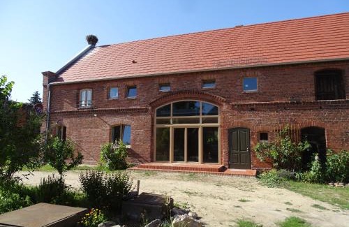 Nitzow Apartment | Havelhof-Nitzow: Guest Rated Perfect with Family-Friendly Perks