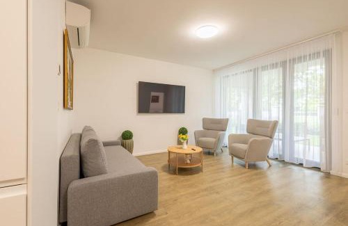 Zamardi Apartment | Relax at Haven Apartman Zamárdi with Inviting Pool Access
