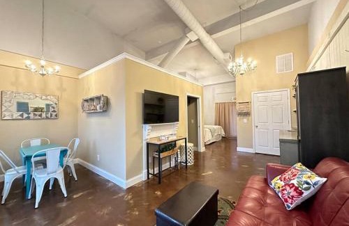 Demorest Apartment | Family-Friendly Haven at Hazel - Downtown Bungalow Awaits