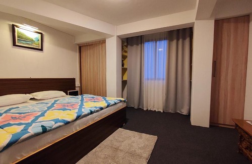 Darjeeling House | Pet Friendly Haven Eleven Homestay with Breakfast for Families