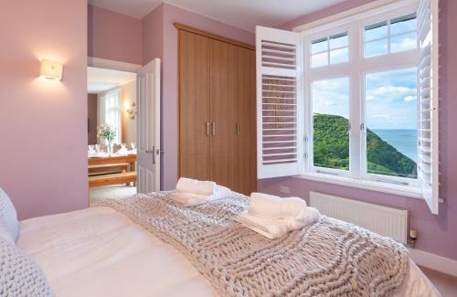 Hele House | Pet-Friendly Haven Heights: Guest Rated 9.5/10