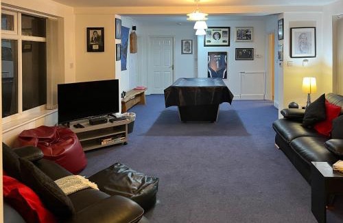 Blaydon on Tyne House | Family-Friendly Haven in the Burn with Kitchen Amenities