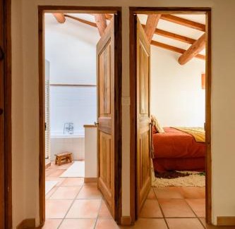 Cabrieres-d'Avignon House | Haven of peace in luberon