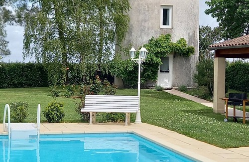 Retaud House | Tranquil Retreat at HAVEN OF PEACE IN THE MILL