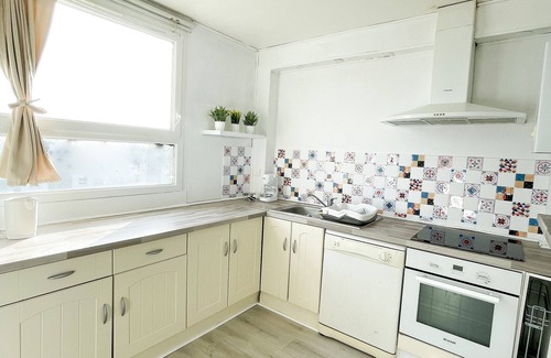 Paroisse Saints-Pierre-et-Paul-Apotres Apartment | Serene Haven Near Beach: Havre Etretat, Honfleur & Deauville