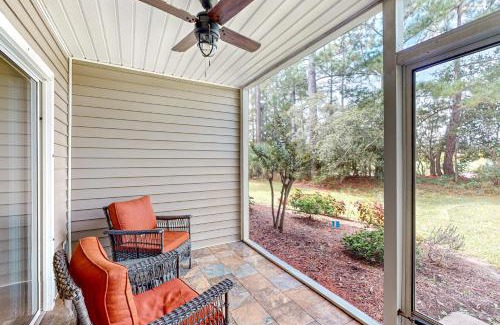 Pawleys Island Apartment | Pet-Friendly Haven On The Links with Pool & Hot Tub