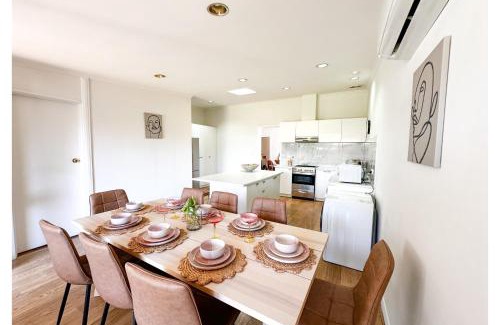 Unley House | Ideal Haven in Unley: Historic Charm Awaits You