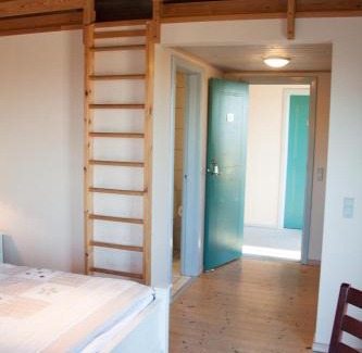 Sønderstrand Hotel | Welcoming Havneby Kro: Pet-Friendly Family Retreat