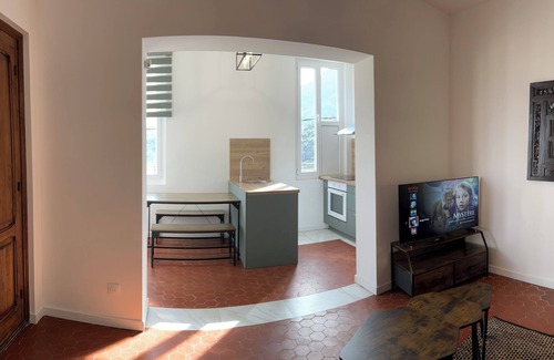 Ville-di-Pietrabugno Apartment | Tranquil Havre de Paix with Sea and Mountain Views