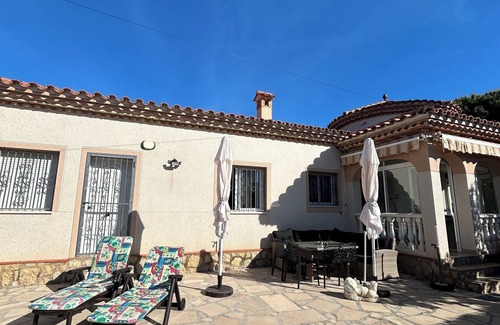 Les Tres Cales House | Tranquil Haven in L'Ametlla de Mar: Pool & Beach Access
