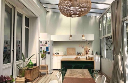 Prefecture House | Peaceful Retreat in the Heart of Marseille with Parking