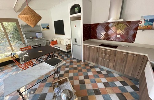 Neoules House | Tranquil Haven in Provence with Inviting Pool Amenities