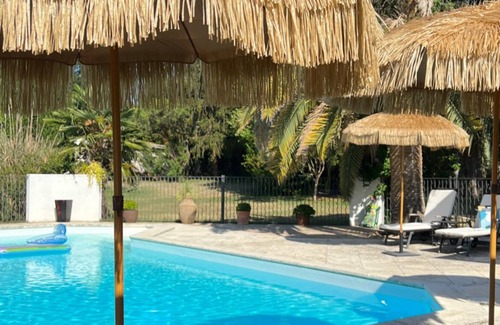 Arles Bed & Breakfast | Relaxing Havre de Paix with Pool, Spa & Hot Tub Access