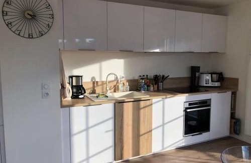 Benerville-sur-Mer Apartment | Charming Apartment for 4 in Pigalle - Montmartre