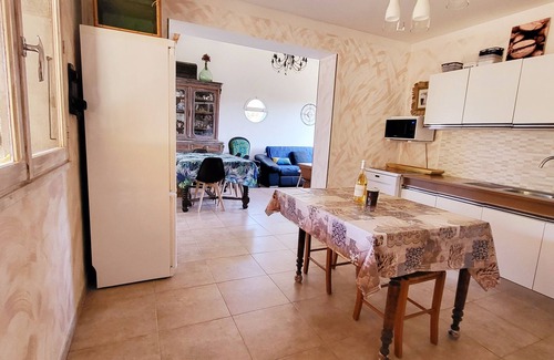 Sollacaro House | Oceanfront Haven: Guest Rated 9.4 with Family Amenities