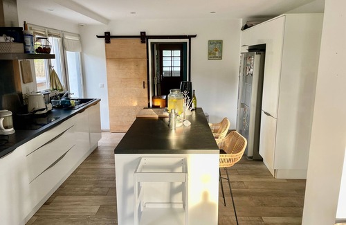 Ahetze House | Relaxing Haven Near the Ocean with Spa and Family Amenities