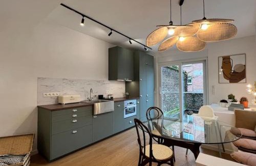Guillemins Apartment | Family-Friendly Havre des Anges - Top Rated in Guillemins
