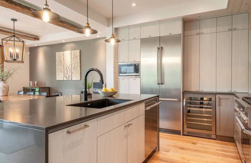Mont-Tremblant House | Experience Havre 113 Ride-Out: Ski-In & Family-Friendly Stay