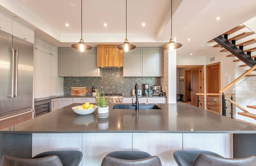 Mont-Tremblant House | Experience Havre 113 Ride-Out: Ski-In & Family-Friendly Stay
