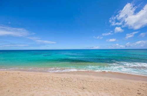 Pupukea House | Oceanfront Beach House Paradise: Family Fun Awaits!