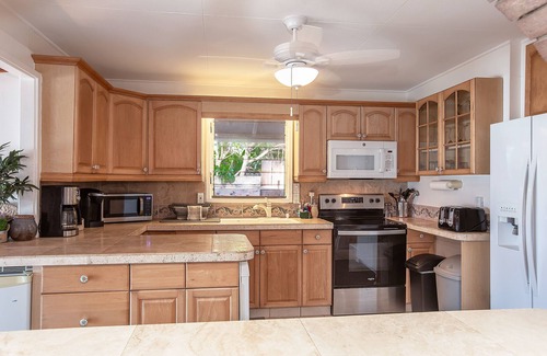 Pupukea House | Oceanfront Beach House in Hawaii | Family-Friendly Retreat