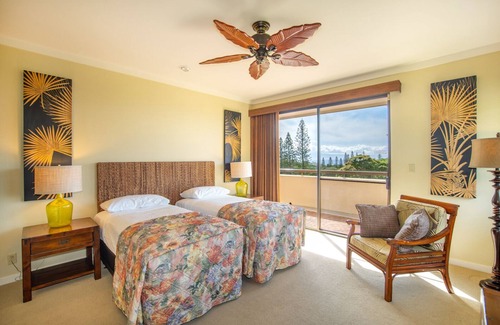 Kapalua Hotel | Relaxing Getaway: Deluxe Villas Near Golf Courses in Hawaii