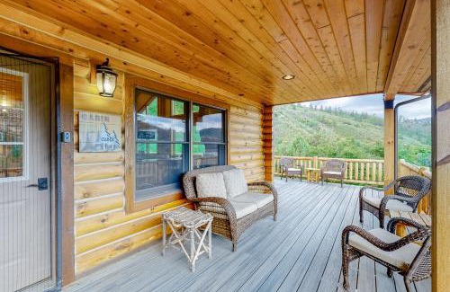 Turtle Lake House | Discover Hawk Perch: Family-Friendly 4-Star Getaway