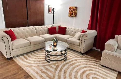 Twain Apartment | Hawkeye Haven at Gilbert 1